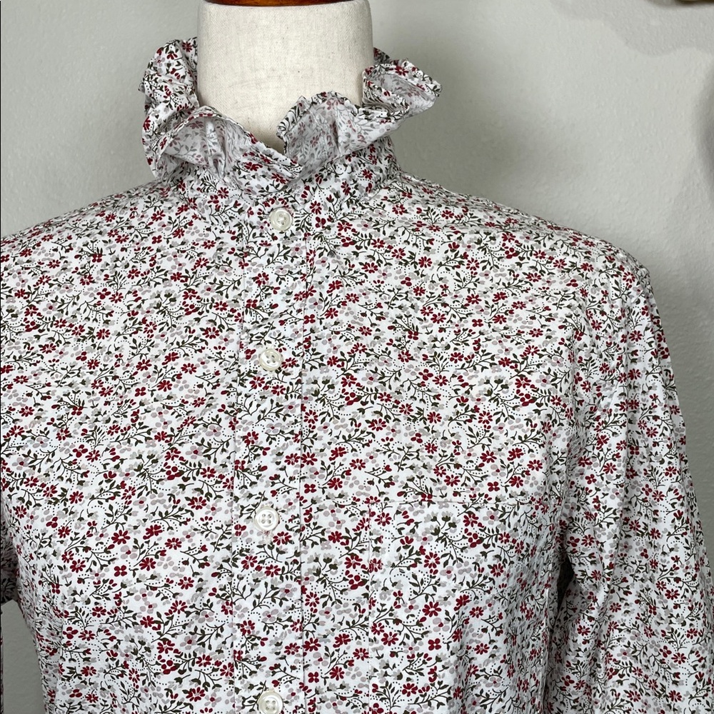 Upcycled Repurposed White Floral Ruffle Collar Button Up Shirt Preppy Size Small - Picture 1 of 15